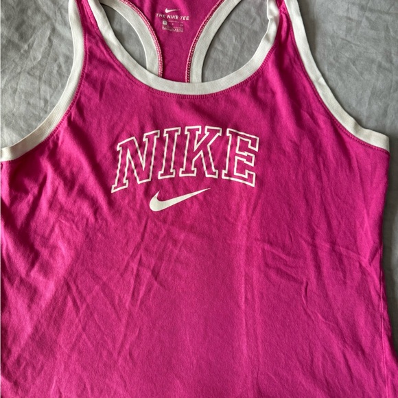 Nike Tee Women M Pink Racer Back Active Wear Workout Logo Spell Out size small - Picture 8 of 10